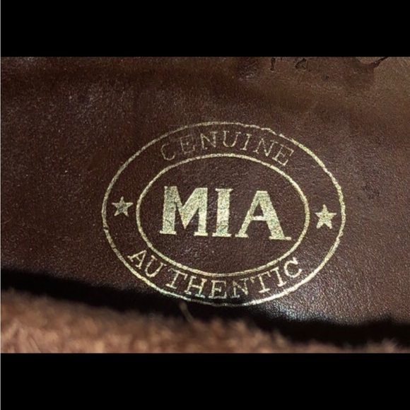 Vintage 80s Genuine Authentic Mia Leather Slouch Boots
Size 7.5 - Picture 9 of 10